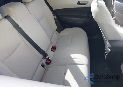 2022 Toyota Corolla Cross L from USA, damaged, VIN 7MUAAAAG1NV016382